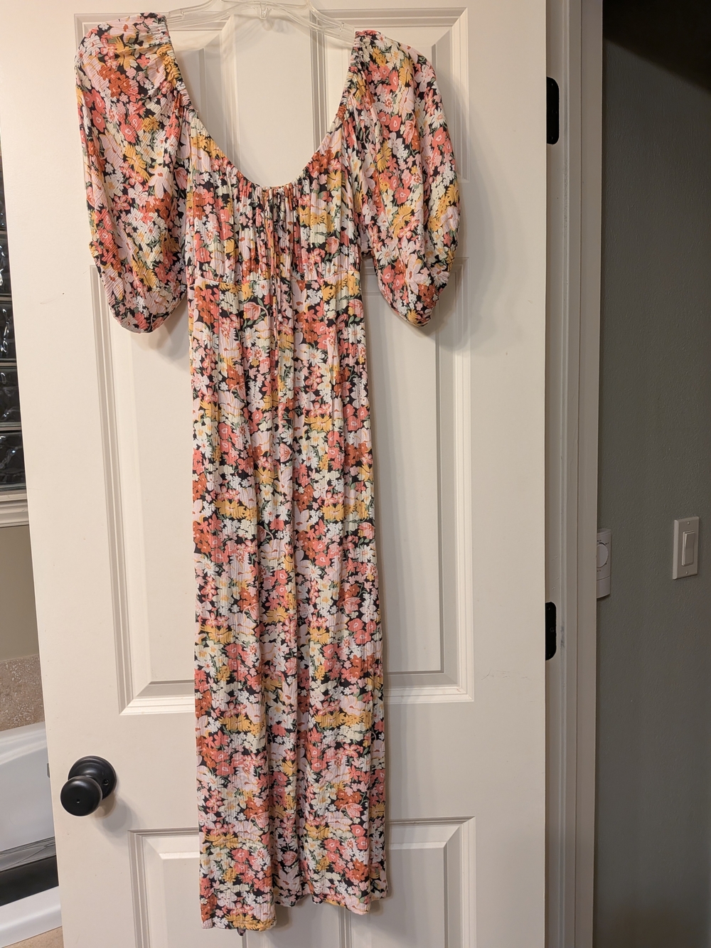 Billabong Pink Multi Floral Midi Dress with Puff Sleeves